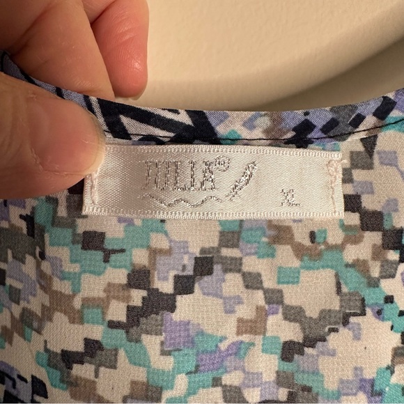 Women’s Lace V Neck Silk Blend Blue Sleeveless Top XL - Picture 4 of 9